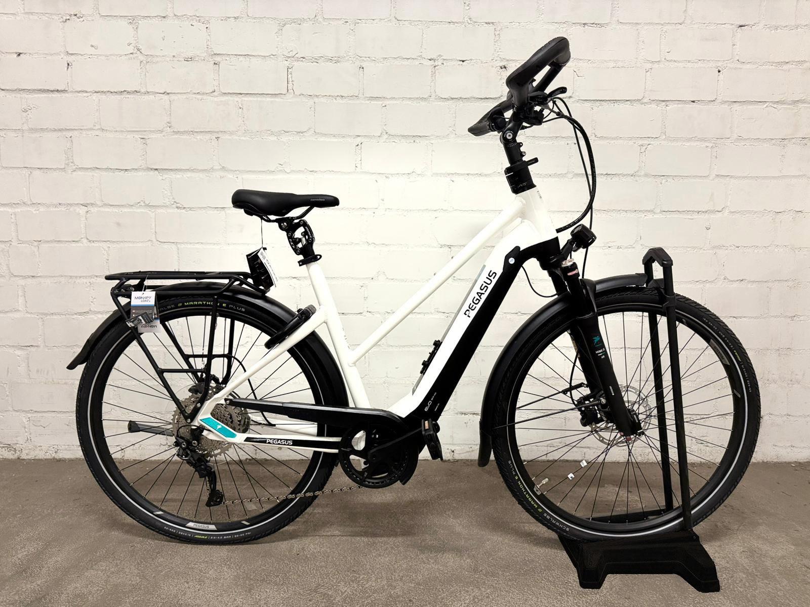 Pegasus Premio EVO 10 Lite COMFORT weiß | 500WH | E-Bike Damen Trekking | | Kettenschaltung Pegasus Premio EVO 10 Lite COMFORT weiß | 500WH | E-Bike Damen Trekking | | Kettenschaltung