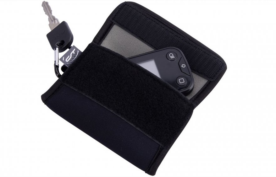 CONTEC Displayschutztasche Neo.Protect schwarz Neopren CONTEC Displayschutztasche Neo.Protect schwarz Neopren