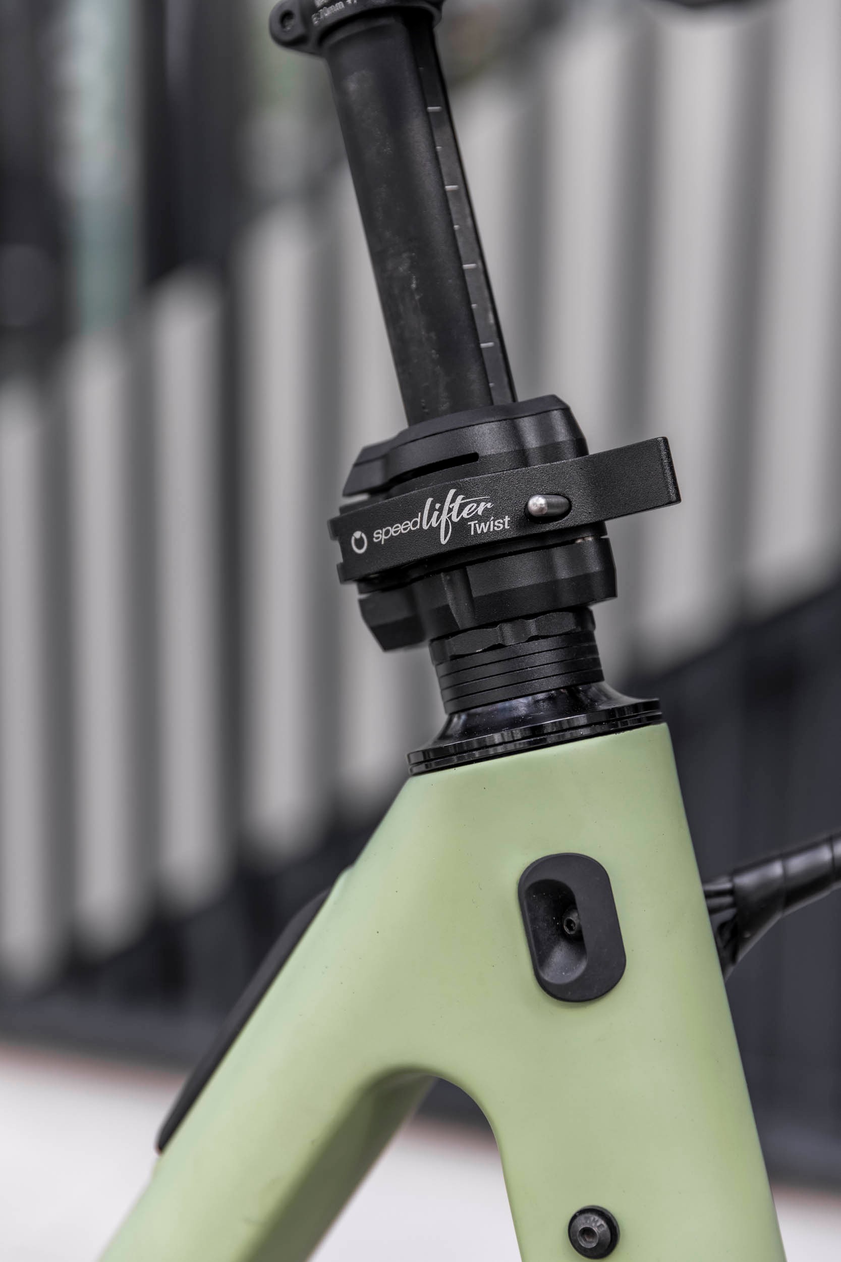 i:SY SKYFLY E5 ZR F CX grün (hell) | 545WH | E-Bike Kompakt | 2025 | Freilauf-Nabe